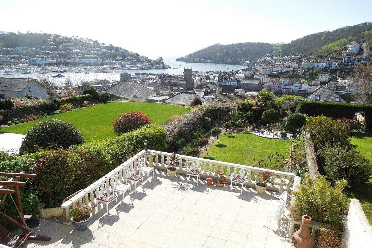 Mounthaven Guest House Дартмут Екстериор снимка