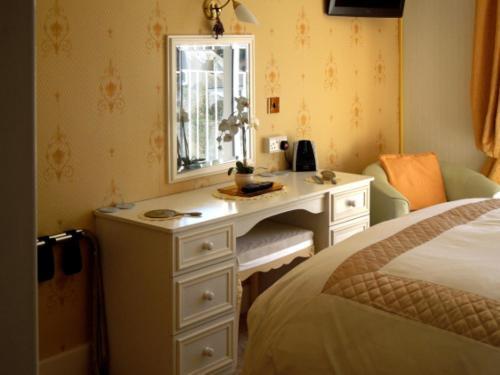 Mounthaven Guest House Дартмут Стая снимка